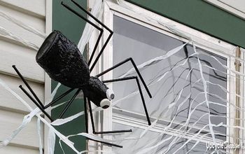 Upcycled Plastic Bottle Spider - Halloween Decoration Tutorial