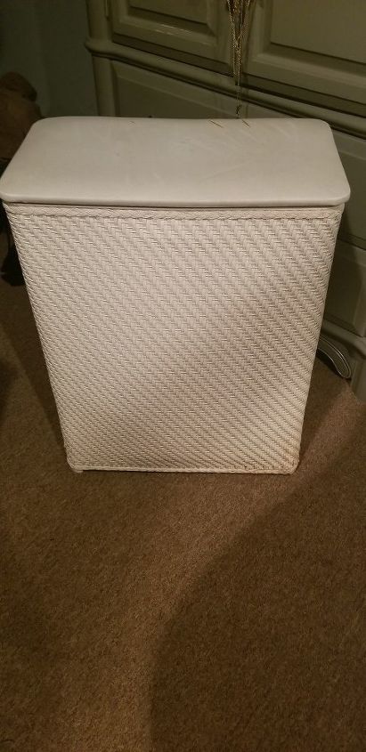 how do i upcycle a plastic laundry hamper