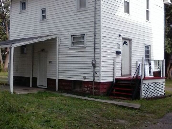 q what color to paint the house