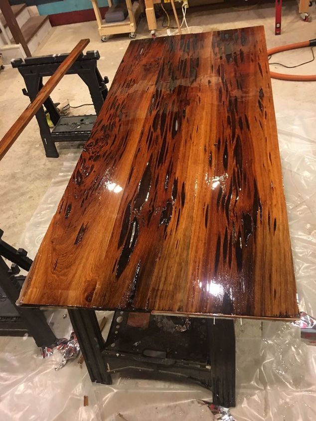 how to make a reclaimed wood dining table
