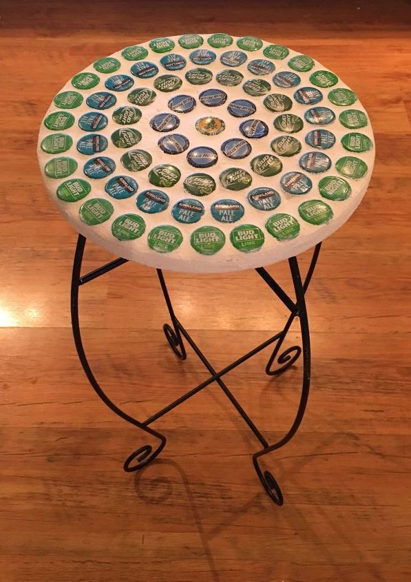 How To Make A Bottle Cap Table With Grout Brokeasshome how-to-make-a-bottle-cap-table-with-grout-brokeasshome