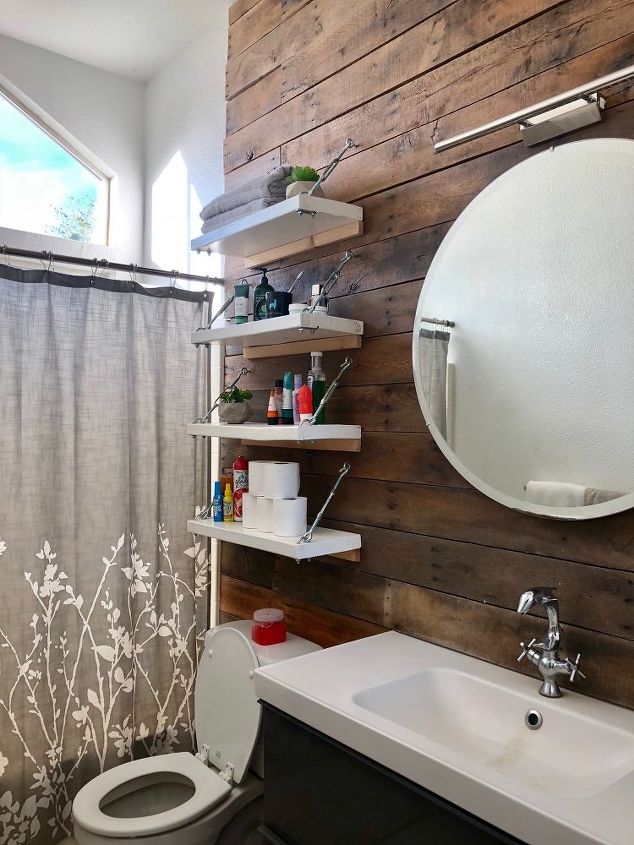 diy accent pallet bathroom