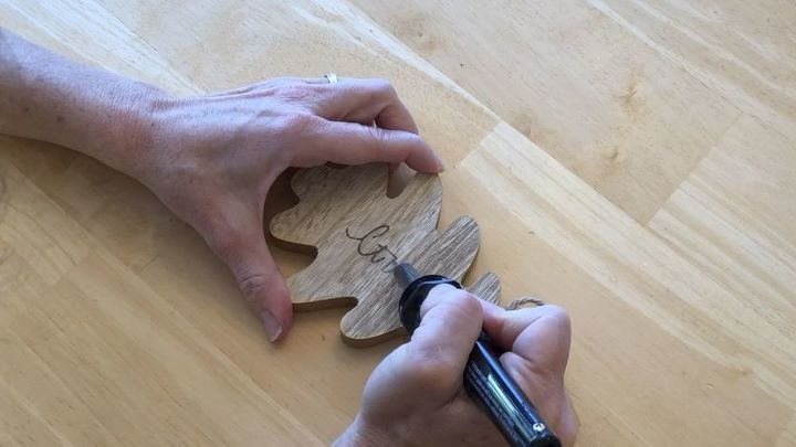 upcycle wooden leaves with a wood burning tool