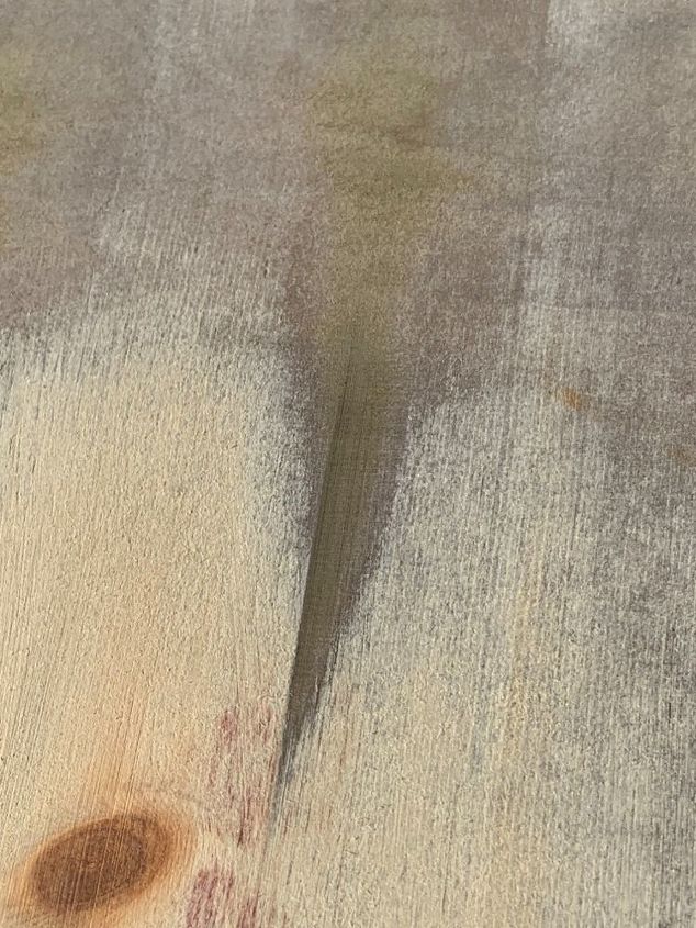 q different colored wood