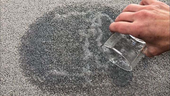 limpador de manchas de carpete com 2 ingredientes