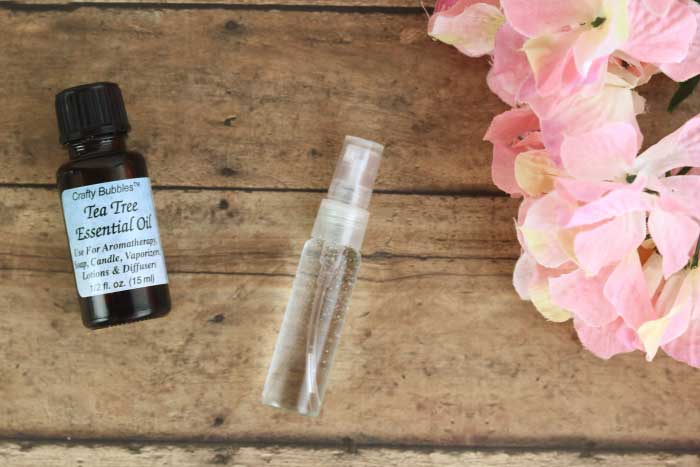 homemade disinfecting spray and deodorizer recipe with essential oils