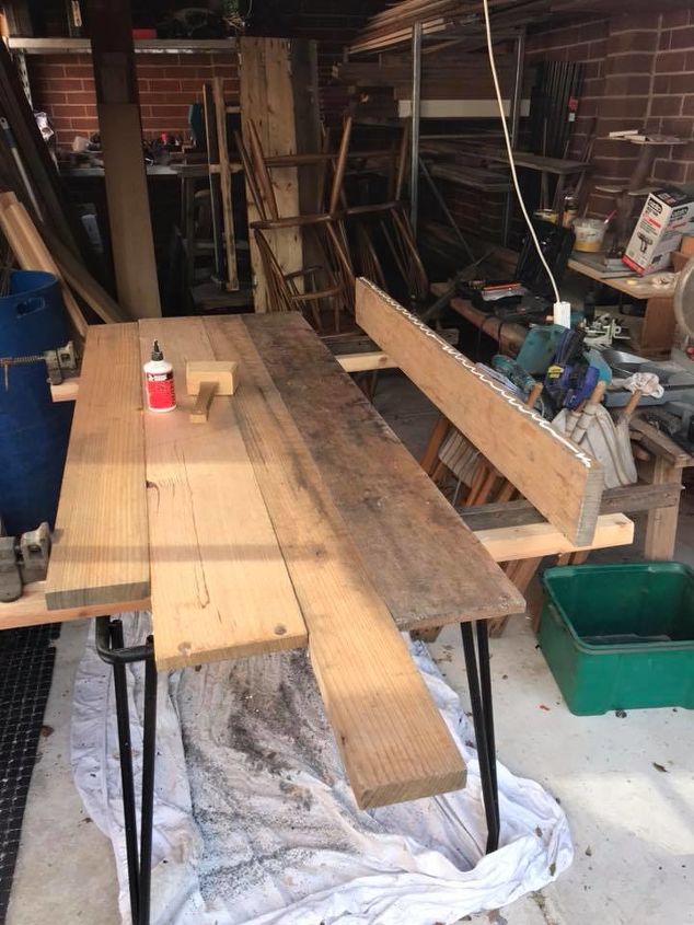marco de la mesa recuperado y madera dura recuperada