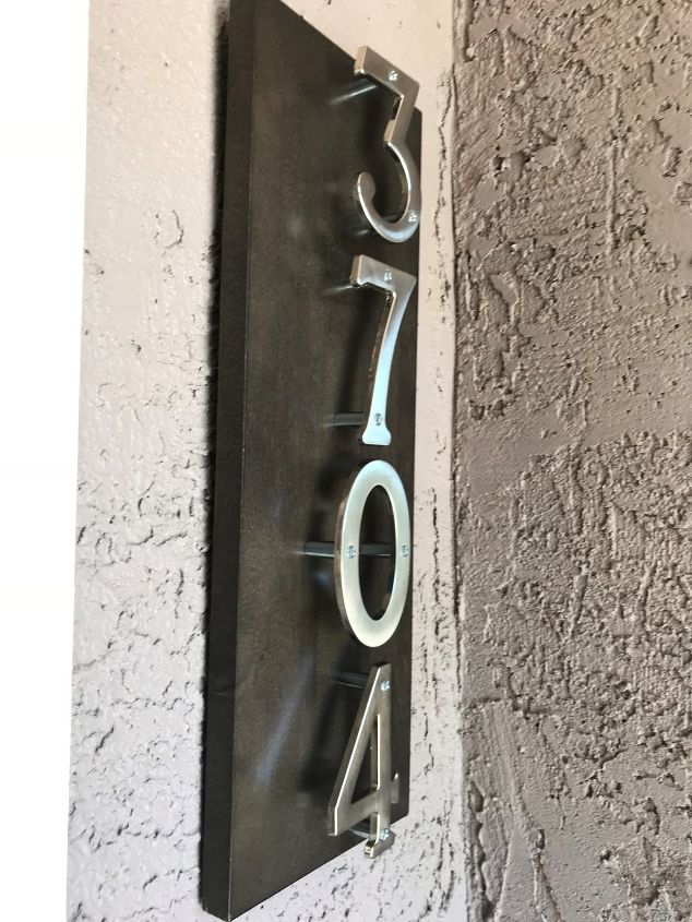 s adorable address plaques to dress up your doors, Simply sophisticated