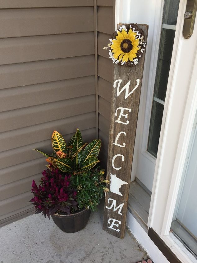 s adorable address plaques to dress up your doors, When the farm look starts by your door
