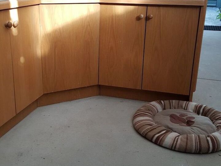 q how do you paint over a woodstain