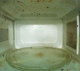 q how to clean microwave with vinegar