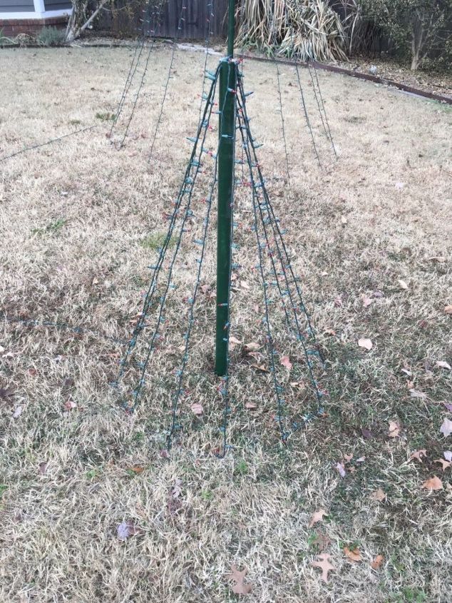 christmas yards easy light trees