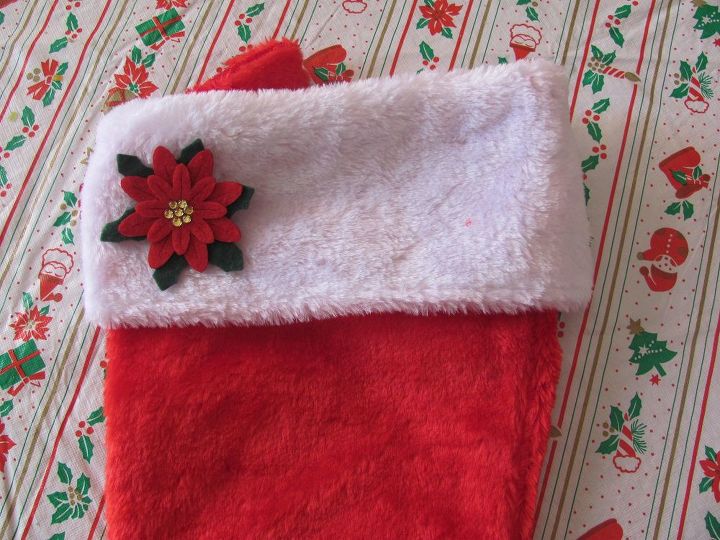 easy ways to dress up plain christmas stockings