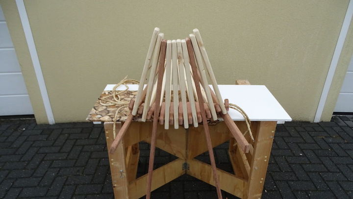 how to make a folding lawn chair