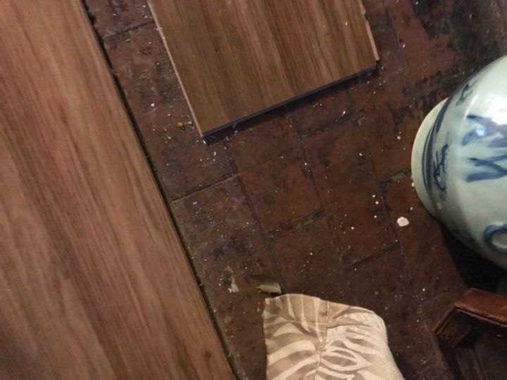 how to trim vinyl flooring around fireplace hearth