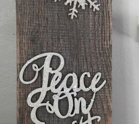 quick and easy rustic holiday sign, Close up