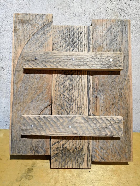 How To Build A Diy Pallet Wood Picture Frame Hometalk