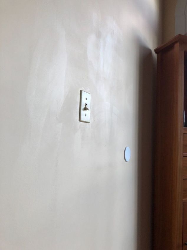 q how to remove magic sponge marks on flat paint walls