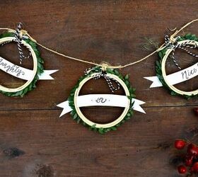 diy 10 mini embroidery hoop christmas crafts that anyone can make