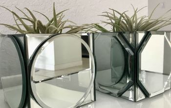 Proyecto de bricolaje de centros de mesa con espejos de Dollar Tree