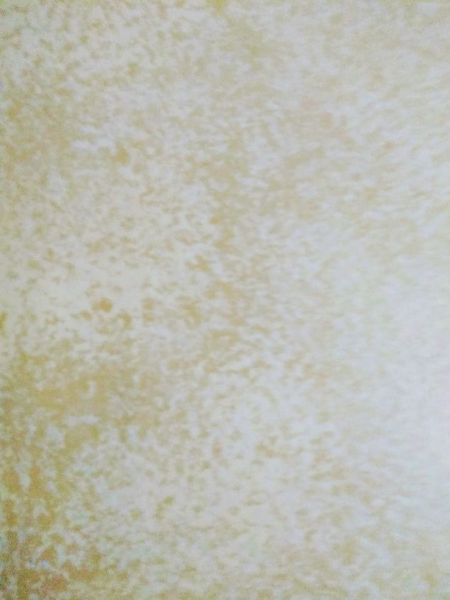can i sponge paint over wallpaper