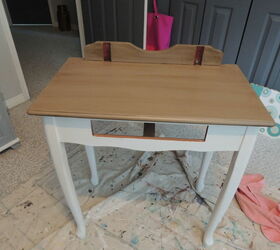 How To Makeover And Update A Little Girl S Vanity Diy Hometalk
