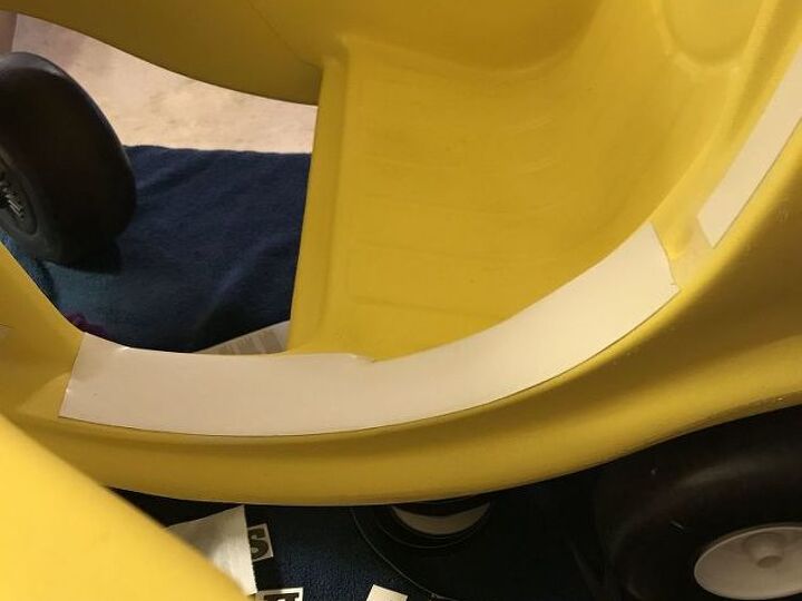 q how to stop rubbing of plastic door