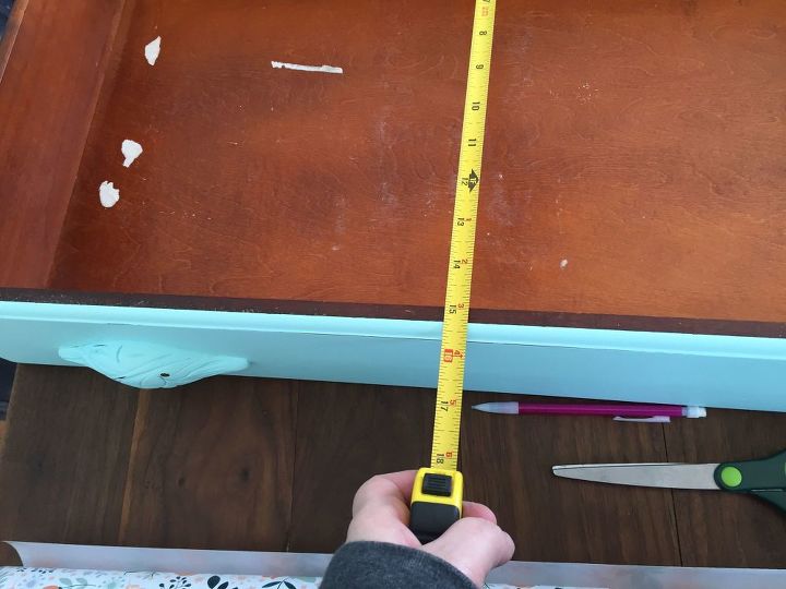 how to line drawers with paper