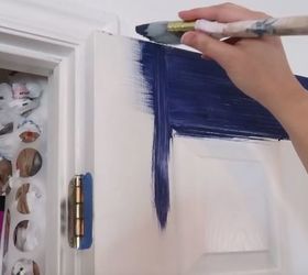how to paint interior doors