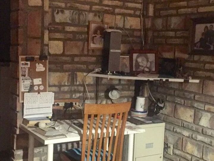 q desk area help