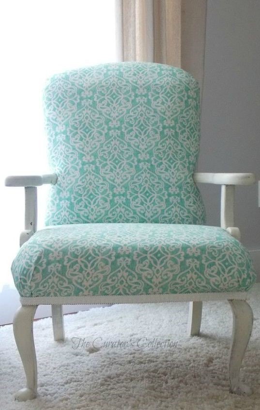 Reupholster A Chair In 5 Easy Steps, How To Easily Reupholster A Chair