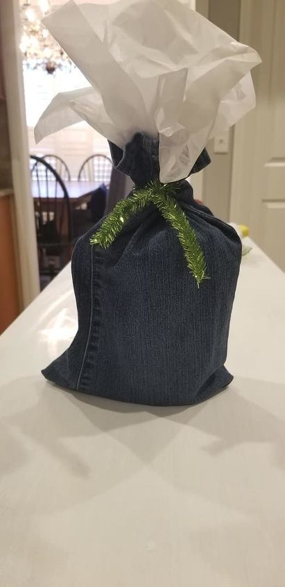 gift bag easy upcycle