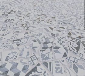 mosaic garden table, Pre tile buffing