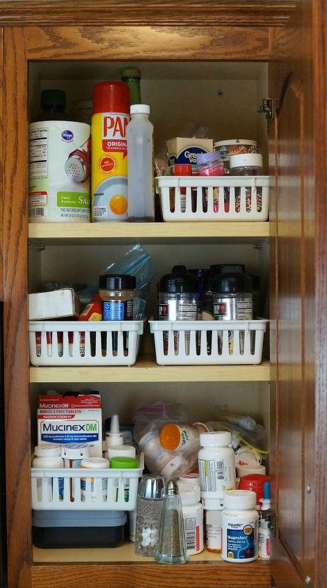 organizing the dreaded kitchen cabinet