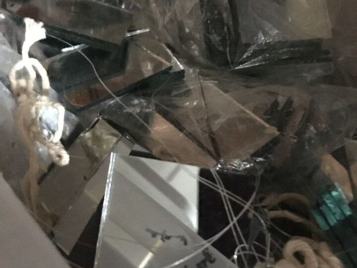 q small mirrors