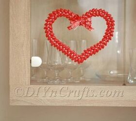 how to make a heart shaped wall art out of pistachio shells