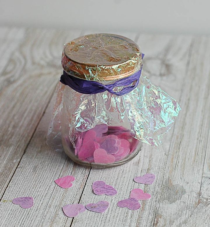 confeti de bao en forma de corazn con aceites esenciales fcil bricolaje para san