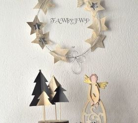 17 gorgeous diy christmas wreath ideas you ll love, Christmas Wreath Decorations Joanna ARTbyJWP