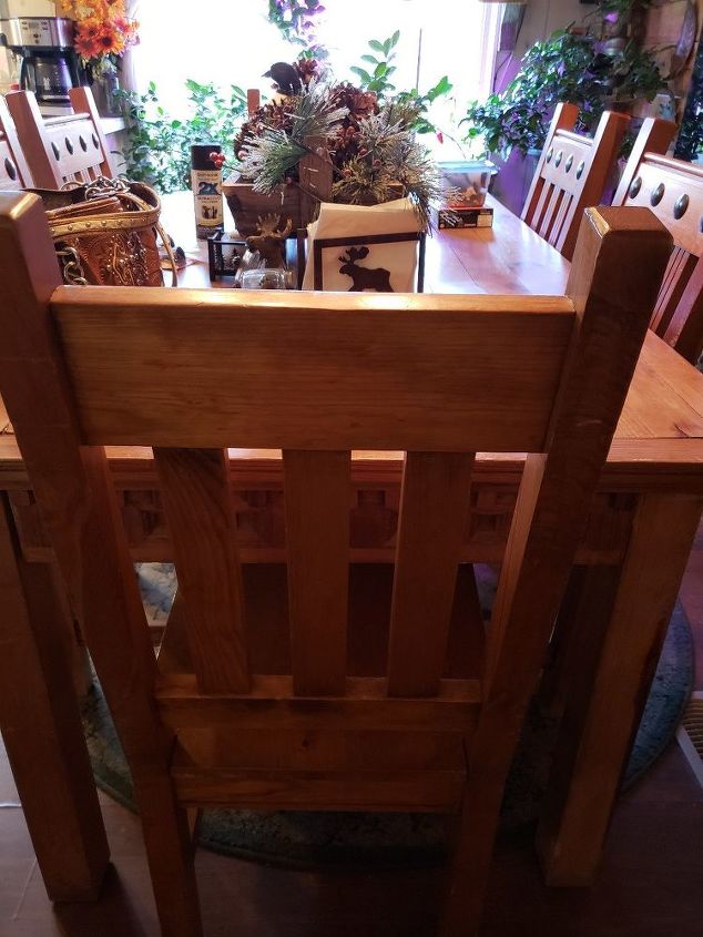 black bear dining chairs for 6 dollars
