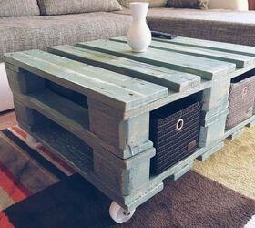 25 best diy pallet projects that will transform your home and yard, Vintage Style Coffee Table From Pallet PaintyCloud