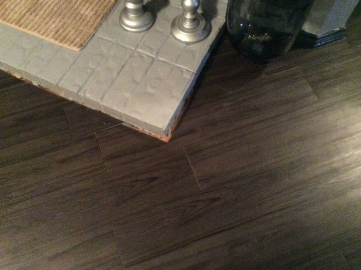 q how to cut into vinyl plank tile