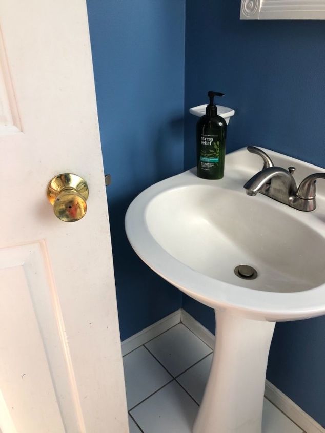 q small 1 2 bathroom remodel