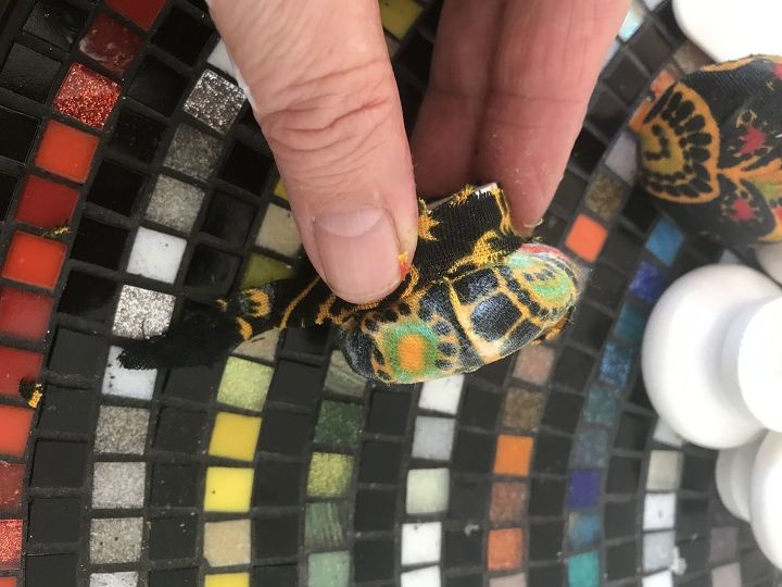 boho decoupage fabric drawer knobs, Putting thin strip of fabric around gathers