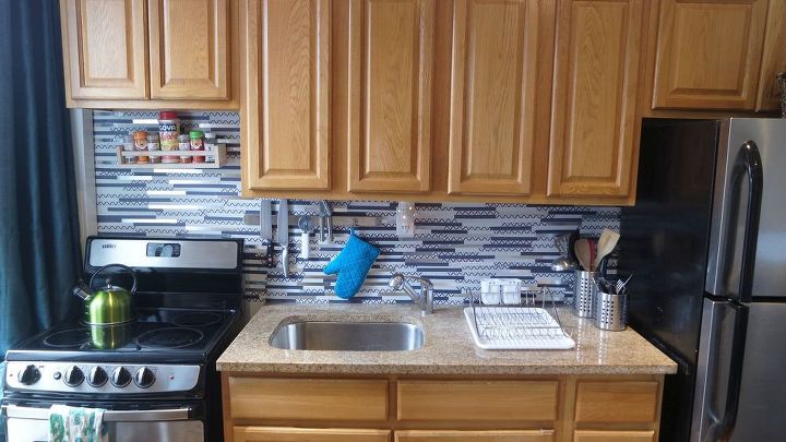Renter friendly washi tape backsplash