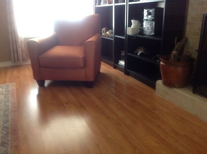 q how i can paint a laminate wood look floor