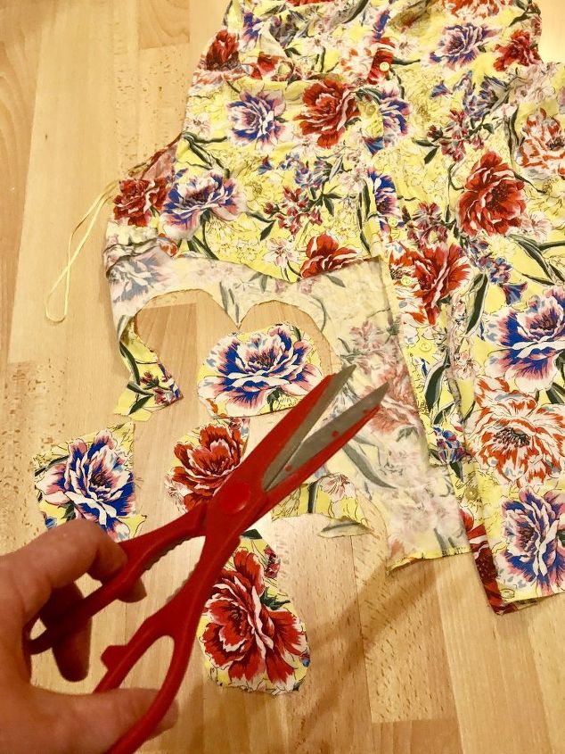 How To Make A Sweet Floral Diy Decoupaged Lampshade Hometalk