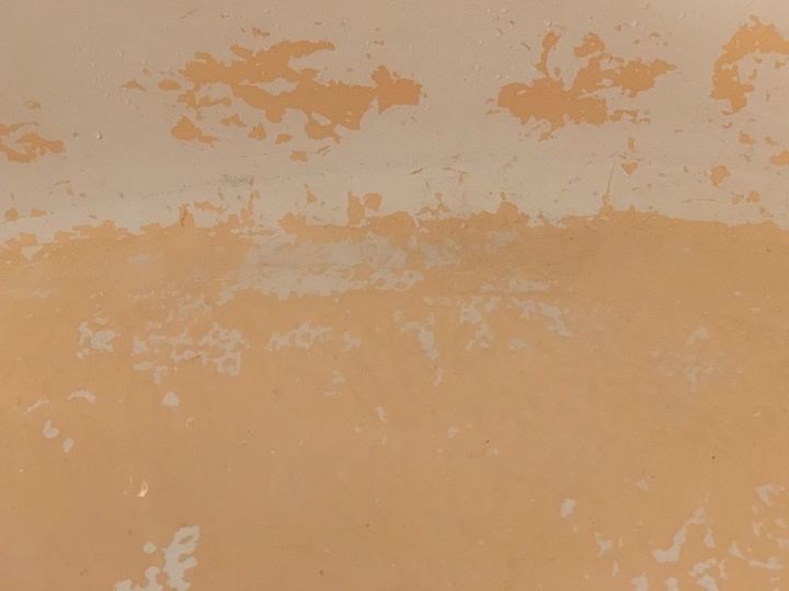 q garden tub was painted by previous tenants