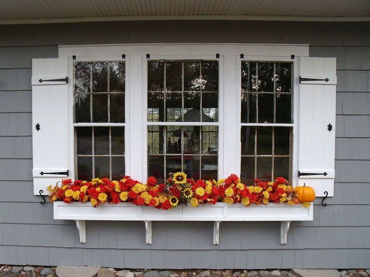 The Best Outdoor Fall Decor Ideas For Every Home Hometalk - Home Outdoor Decoration Ideas