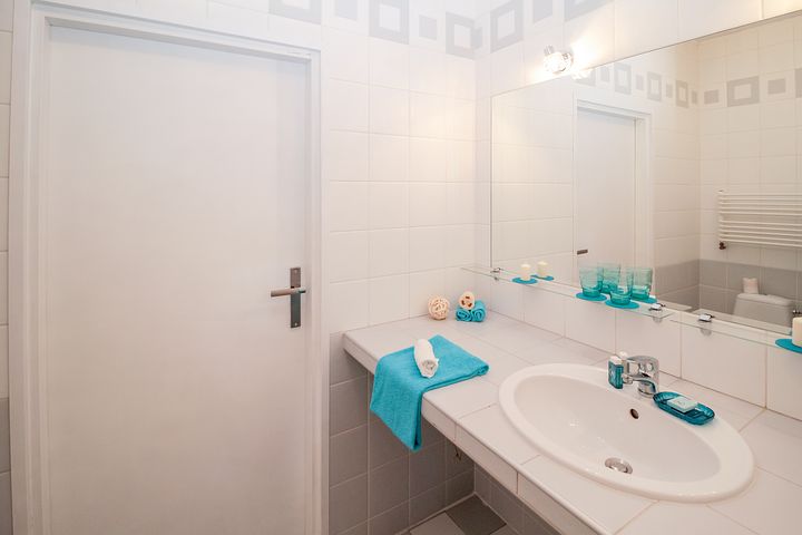 9 ideias de banheiros pequenos para inspirar sua prxima reforma, ideias de banheiro pixabay