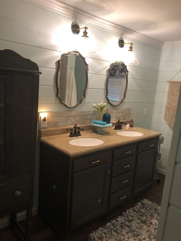 How To Makeover An Ugly Dated Bathroom For Under 2000 Diy